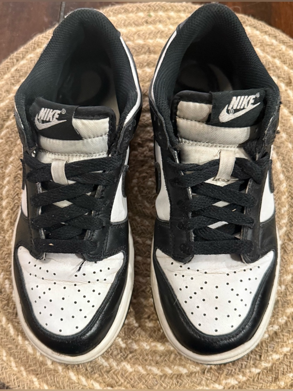Nike Dunks (PANDA) YOUTH 3.5 Low